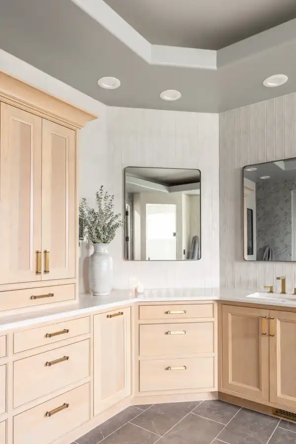 Mosimann bath vanity with brass pulls