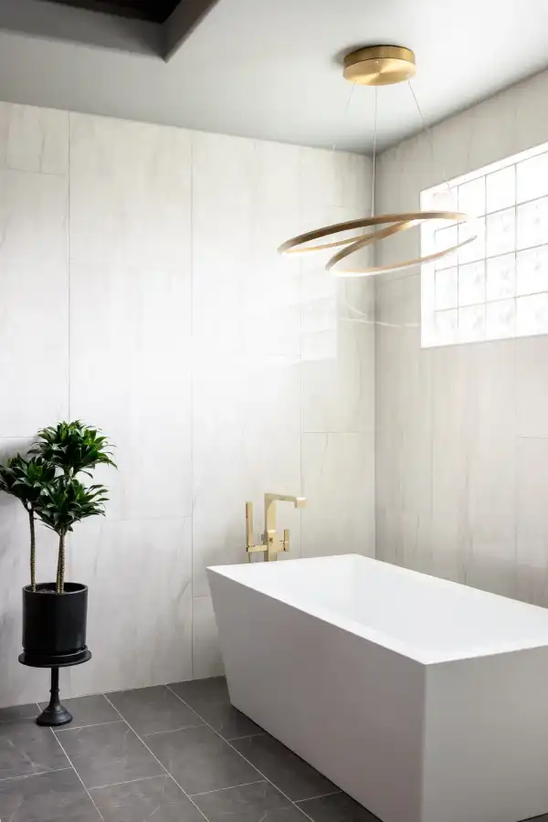 Mosimann bath soaking tub